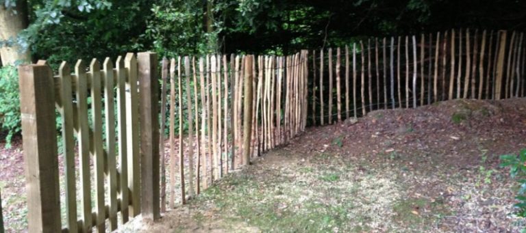 Cleft Chestnut Fencing Supplies | Oakdale Fencing